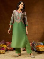 Green Cotton Blend Printed Straight Cord Set - Image 2